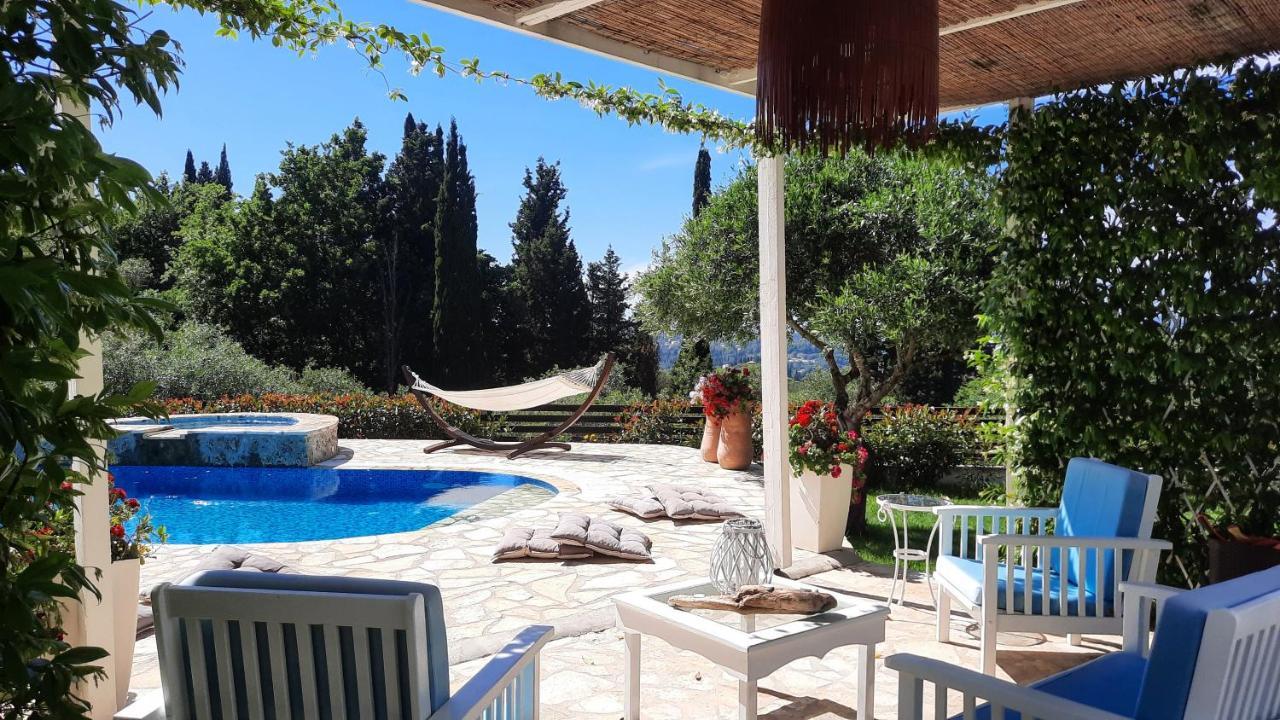 villa claire corfu Achílleion Esterno foto